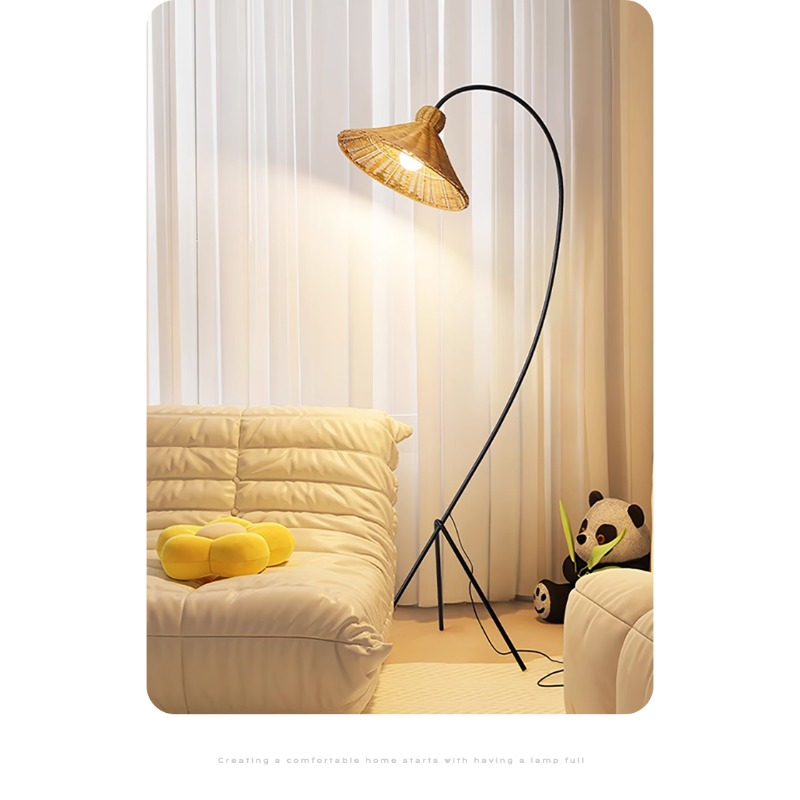 Mid Century Rattan Floor Lamp  - Lighting Room Decor Items reseña y precio
